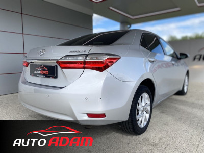 Toyota Corolla 1.6 Valvematic 97kW sedan