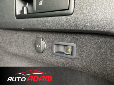 Volkswagen Passat Variant 2.0TDi 110kW DSG Highline