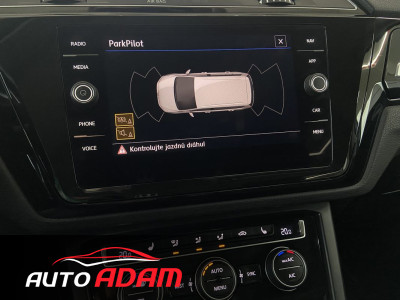 Volkswagen Touran 2.0TDi 110kW Highline 7-Miest