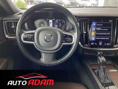 Volvo V60 Cross Country D4 140kW AWD Geartronic