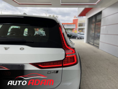 Volvo V60 Cross Country D4 140kW AWD Geartronic