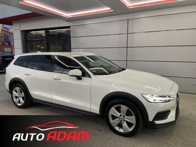 Volvo V60 Cross Country 145kW B4 AWD Geartronic (Mild-Hybrid)