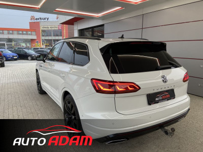 Volkswagen Touareg 3.0TDi 210kW 4Motion R-Line AT/8