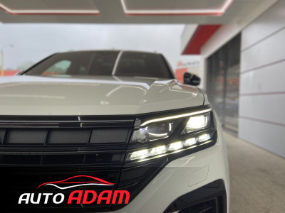 Volkswagen Touareg 3.0TDi 210kW 4Motion R-Line AT/8