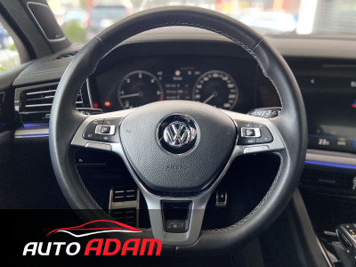 Volkswagen Touareg 3.0TDi 210kW 4Motion R-Line AT/8