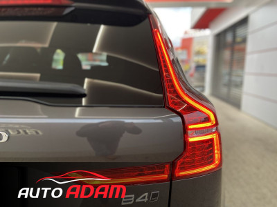 Volvo XC60 B4 D AWD A/T Plus Dark 145 kW