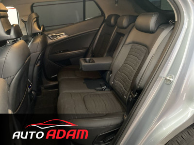 Kia Sportage 1.6 CRDi 100kW AT/7 4x4 Platinum (MHEV)