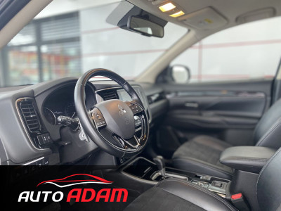 Mitsubishi Outlander 2.0 MIVEC 4x4 CVT 7 miest