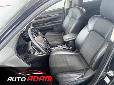 Mitsubishi Outlander 2.0 MIVEC 4x4 CVT 7 miest