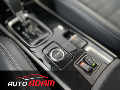 Mitsubishi Outlander 2.0 MIVEC 4x4 CVT 7 miest