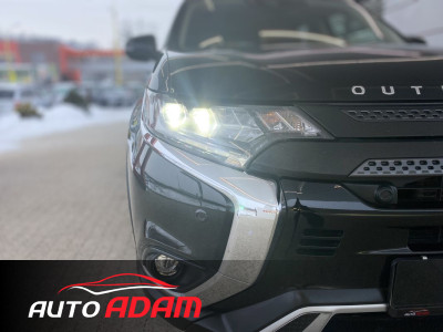 Mitsubishi Outlander 2.0 MIVEC 4x4 CVT 7 miest