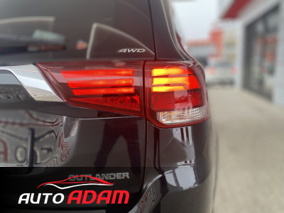 Mitsubishi Outlander 2.0 MIVEC 4x4 CVT 7 miest