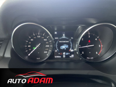 Range Rover Evoque 2.0L TD4 150 AWD 110kW AT/9 (Plná servisná história RANGE ROVER.)