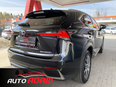 Lexus NX 300h 2.5i Hybrid 114kW CVT AWD Executive + Tech packet