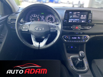 Hyundai i30 CW 1.5 T-GDI 118kW Family