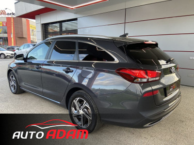 Hyundai i30 CW 1.5 T-GDI 118kW Family