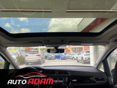 Volkswagen Touran 2.0TDI 110kW DSG