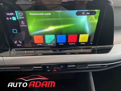 Volkswagen Golf VARIANT 2.0 TDI SCR DSG Life 110kW