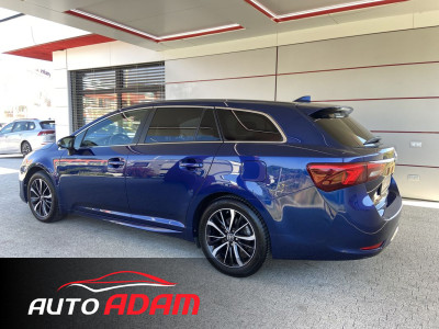 Toyota Avensis Combi 1.8 Valvematic 108kW