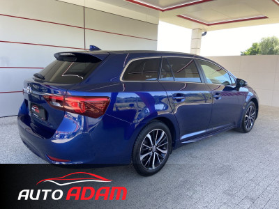 Toyota Avensis Combi 1.8 Valvematic 108kW