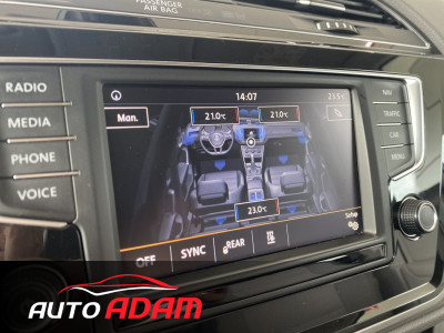 Volkswagen Touran 2.0 TDi 110kW DSG WEBASTO Comfortline