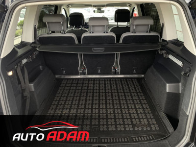 Volkswagen Touran 2.0 TDi 110kW DSG WEBASTO Comfortline