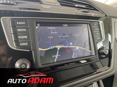 Volkswagen Touran 2.0 TDi 110kW DSG WEBASTO Comfortline