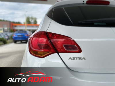 Opel Astra 1.4 74kW Cosmo