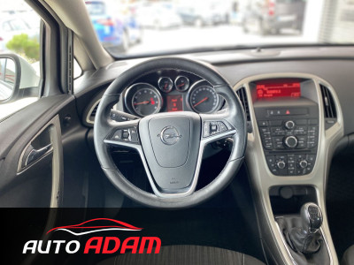 Opel Astra 1.4 74kW Cosmo
