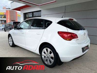 Opel Astra 1.4 74kW Cosmo