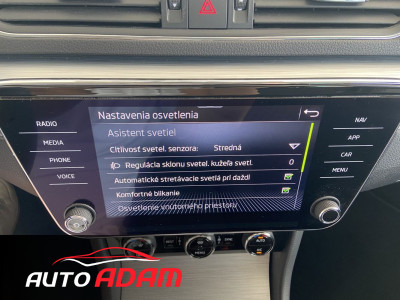Škoda Superb Combi 2.0 TDi 110kW DSG Ambition
