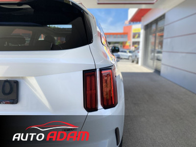 Kia Sorento 1.6 T-GDi Hybrid 133kW AT/6 4WD Platinum Záruka do 16.3.2030/150 000km