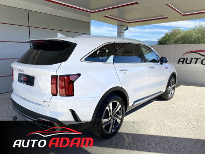 Kia Sorento 1.6 T-GDi Hybrid 133kW AT/6 4WD Platinum Záruka do 16.3.2030/150 000km