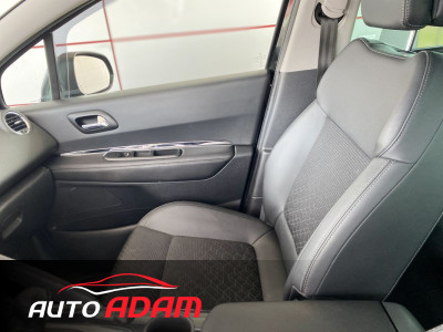 Peugeot 3008 2.0 HDi 110kW Allure