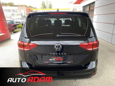 Volkswagen Touran 2.0 TDI DSG Highline 110kW, 7 miest, Webasto