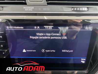 Volkswagen Touran 2.0 TDI DSG Highline 110kW, 7 miest, Webasto