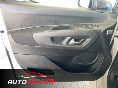 Opel Combo Life 1.2 Turbo 81 kW Innovation 5 Miest