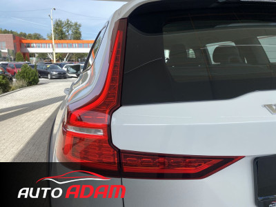 Volvo V60 Cross Country B4 D AWD PRO 145 kW