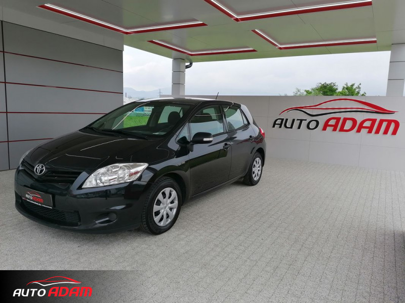 Toyota Auris 1.33 i 73kW